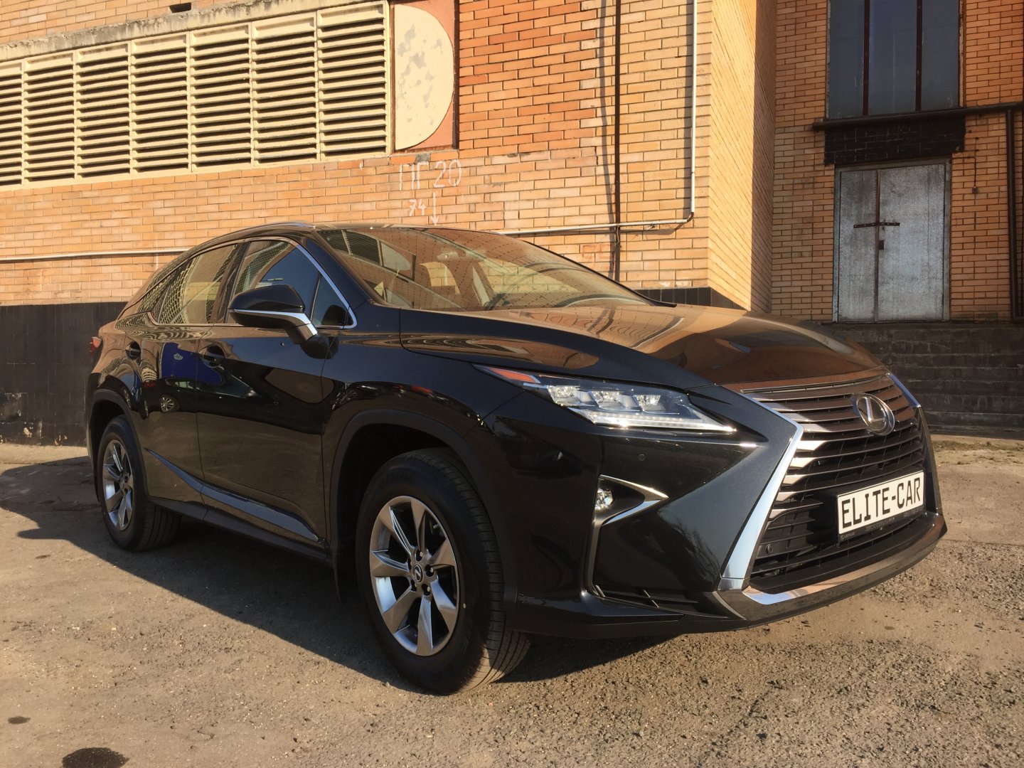 Лексус москва. C1201 Lexus rx350. Лексус в МСК. Lexus Moskva.